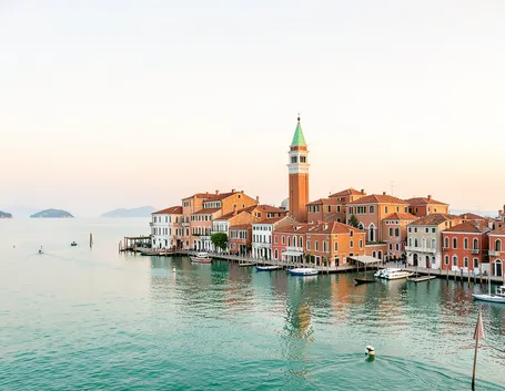 La bellissima isola di Murano, dove si produce l'omonimo vetro.