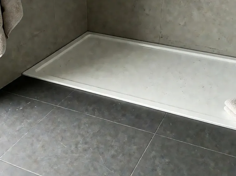 Bagno con doccia