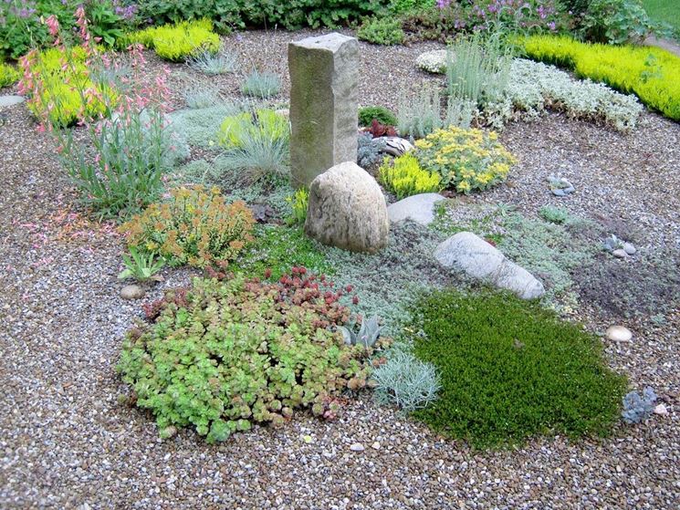 Materiale per giardino - Materiali per giardinaggio - I materiali da  giardino